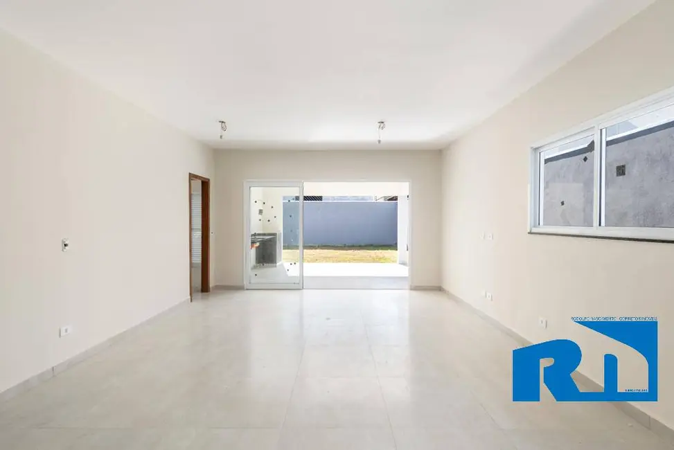 Foto 6 de Casa à venda, 360m2 em Pontal de Santa Marina, Caraguatatuba - SP