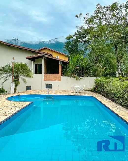 Foto 3 de Casa com 5 quartos à venda, 720m2 em Park Imperial, Caraguatatuba - SP