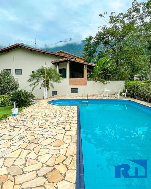 Foto 2 de Casa com 5 quartos à venda, 720m2 em Park Imperial, Caraguatatuba - SP