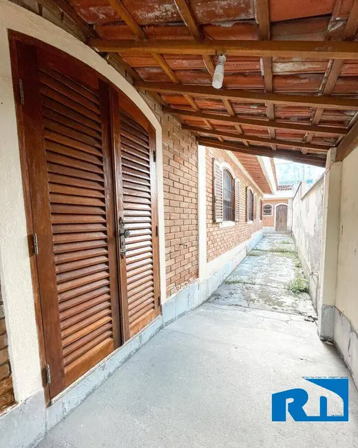 Foto 4 de Casa com 3 quartos à venda, 330m2 em Jardim Primavera, Caraguatatuba - SP