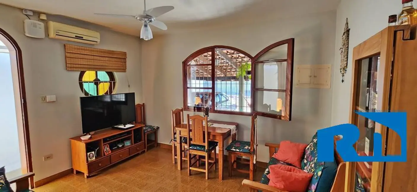 Foto 3 de Casa com 3 quartos à venda, 168m2 em Jardim Primavera, Caraguatatuba - SP