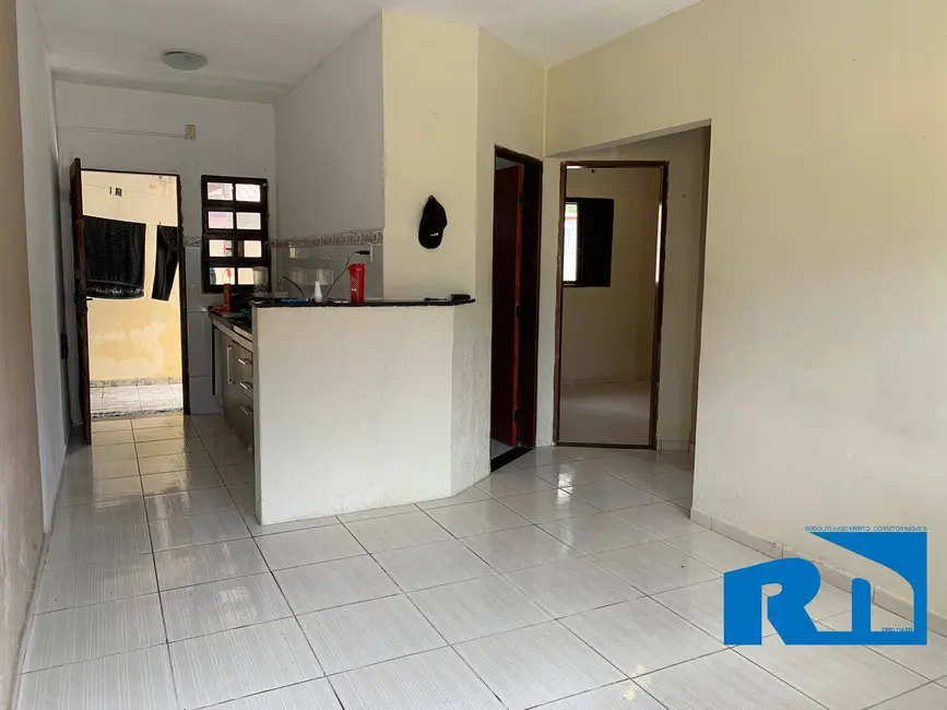 Foto 2 de Casa com 2 quartos à venda, 63m2 em Pontal de Santa Marina, Caraguatatuba - SP