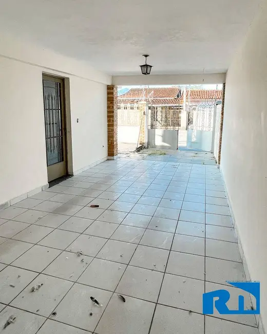 Foto 3 de Casa com 3 quartos à venda em Poiares, Caraguatatuba - SP