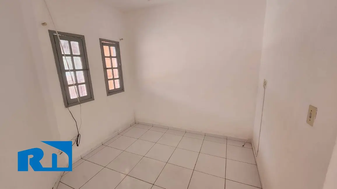 Foto 2 de Casa com 2 quartos à venda, 86m2 em Caraguatatuba - SP