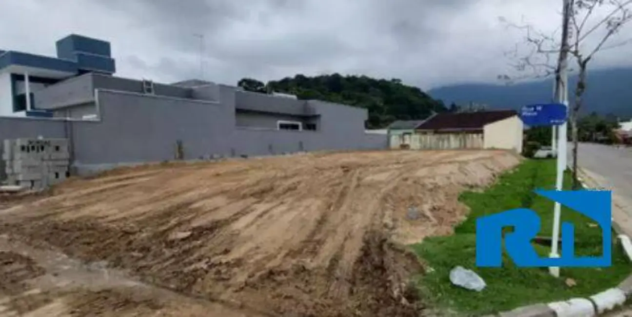 Foto 2 de Terreno / Lote à venda, 280m2 em Massaguaçu, Caraguatatuba - SP