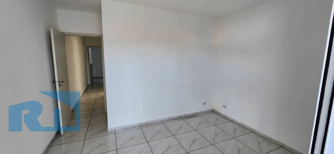 Foto 7 de Casa com 3 quartos à venda, 100m2 em Jardim Britânia, Caraguatatuba - SP
