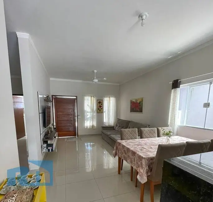 Foto 4 de Casa com 3 quartos à venda, 403m2 em Cidade Jardim, Caraguatatuba - SP