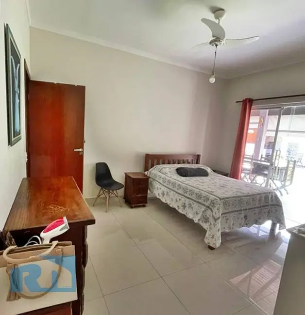 Foto 7 de Casa com 3 quartos à venda, 403m2 em Cidade Jardim, Caraguatatuba - SP