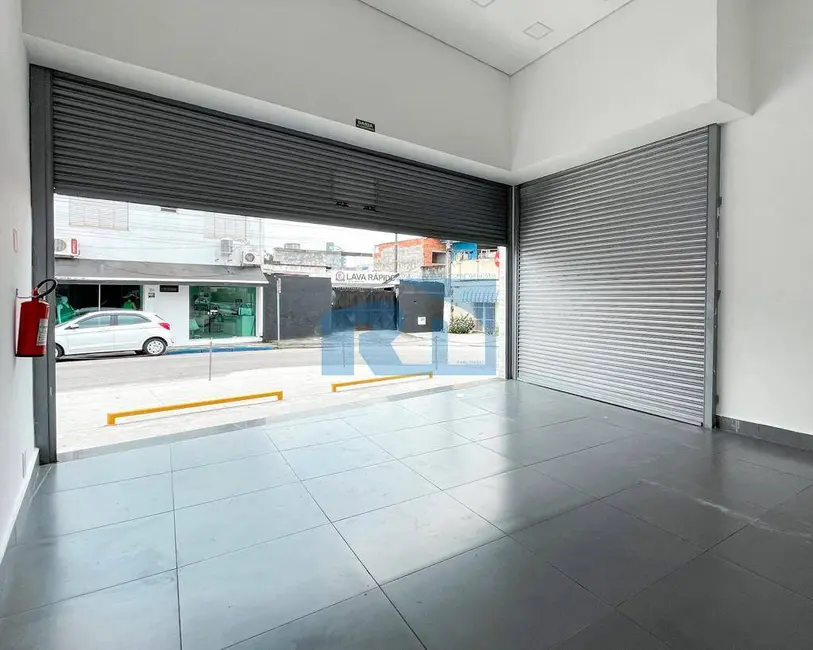 Foto 2 de Sala Comercial para alugar, 120m2 em Centro, Caraguatatuba - SP