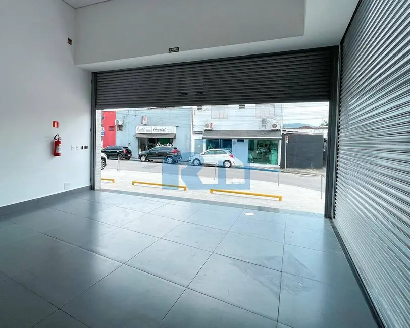 Foto 3 de Sala Comercial para alugar, 120m2 em Centro, Caraguatatuba - SP