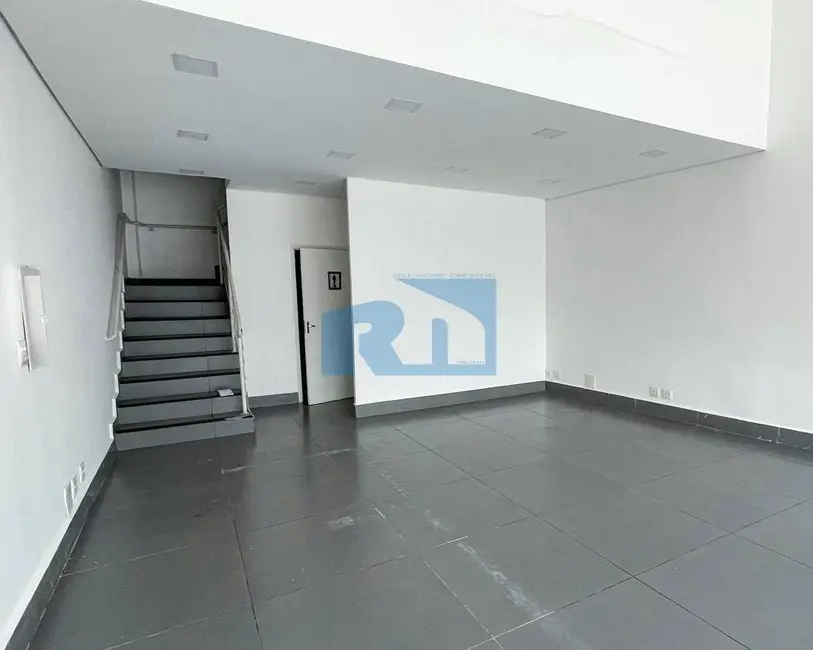 Foto 6 de Sala Comercial para alugar, 120m2 em Centro, Caraguatatuba - SP
