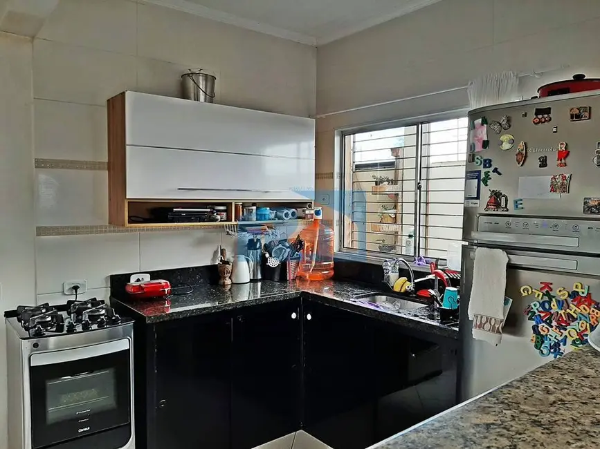 Foto 5 de Casa com 3 quartos à venda, 300m2 em Caraguatatuba - SP