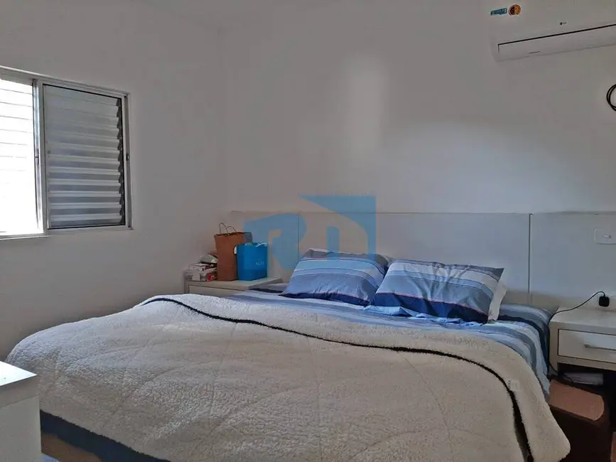 Foto 8 de Casa com 3 quartos à venda, 300m2 em Caraguatatuba - SP