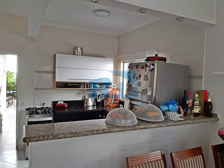 Foto 7 de Casa com 3 quartos à venda, 300m2 em Caraguatatuba - SP