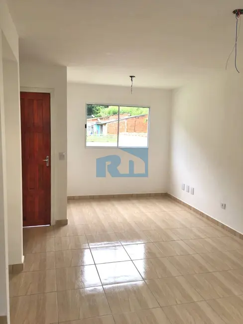 Foto 1 de Casa com 2 quartos à venda, 69m2 em Massaguaçu, Caraguatatuba - SP