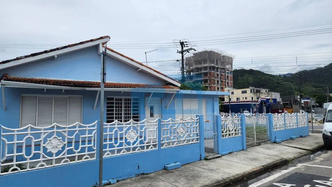 Foto 1 de Casa com 2 quartos à venda, 260m2 em Centro, Caraguatatuba - SP