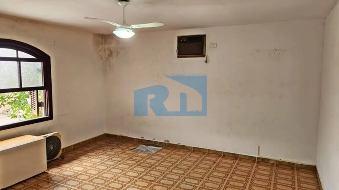 Foto 9 de Casa para alugar em Indaiá, Caraguatatuba - SP