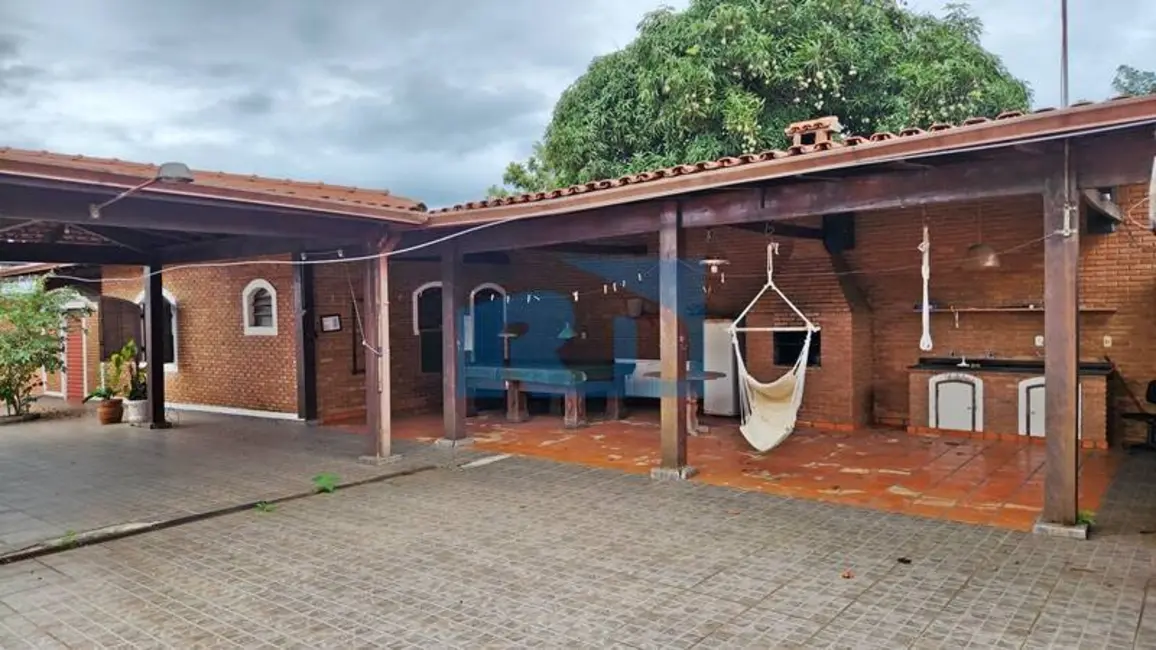 Foto 1 de Casa para alugar em Indaiá, Caraguatatuba - SP