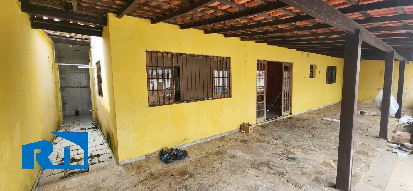 Foto 2 de Casa com 2 quartos à venda, 490m2 em Jardim das Gaivotas, Caraguatatuba - SP