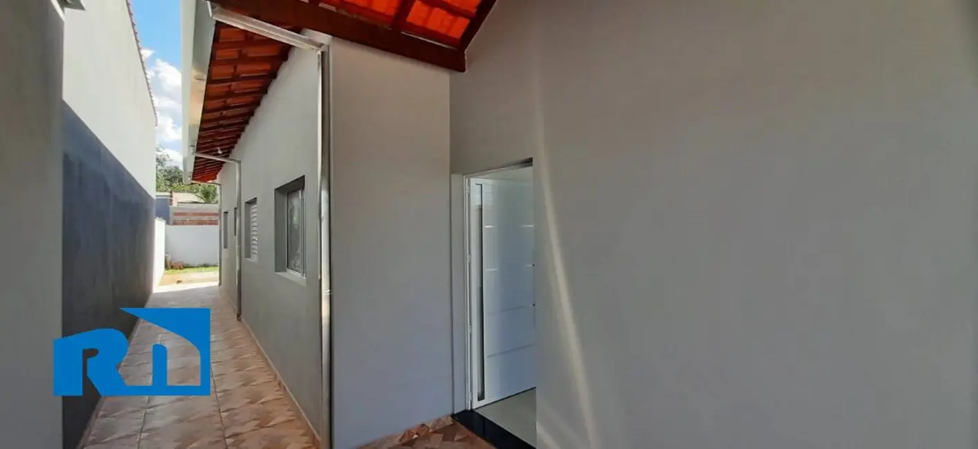 Foto 2 de Casa com 2 quartos à venda, 180m2 em Loteamento Estância Mirante de Caraguatatuba, Caraguatatuba - SP