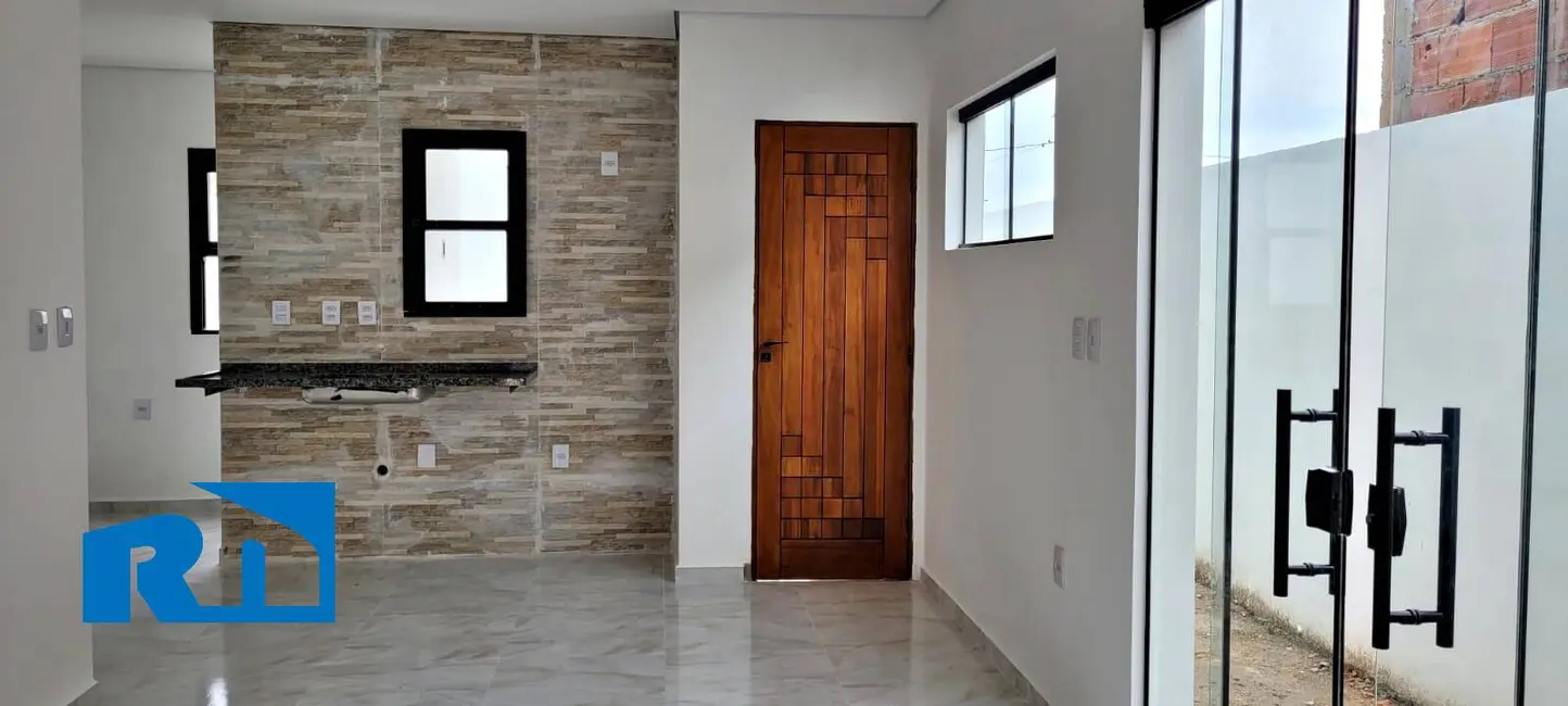 Foto 3 de Casa com 3 quartos à venda, 156m2 em Travessão, Caraguatatuba - SP