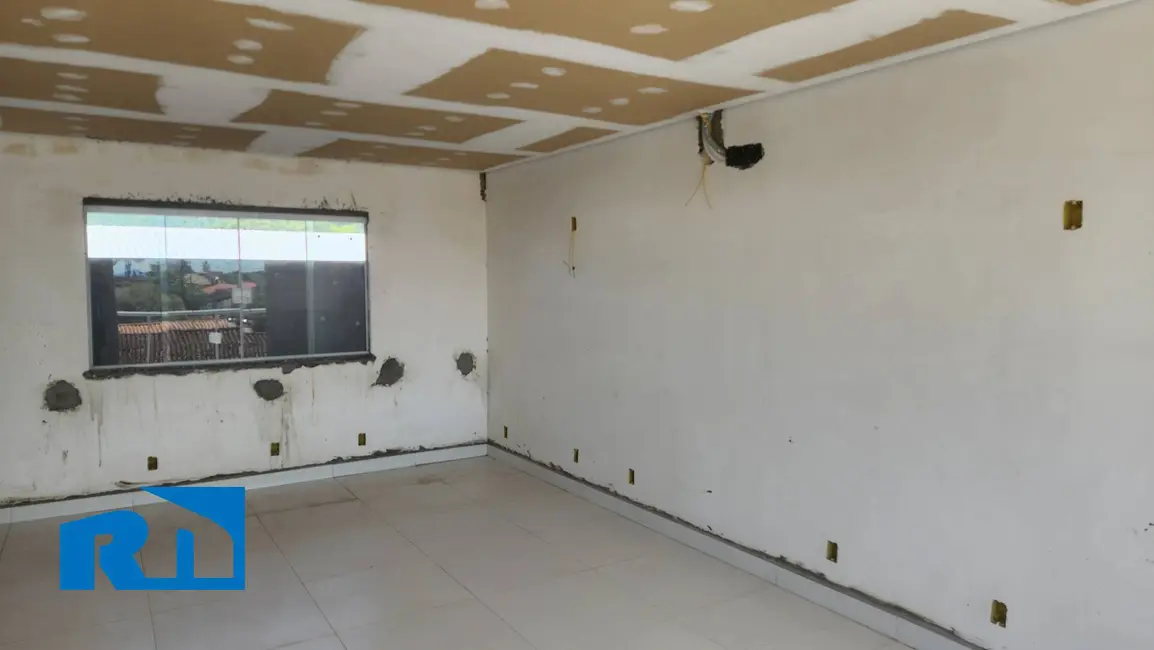 Foto 2 de Sala Comercial para alugar, 40m2 em Jardim Primavera, Caraguatatuba - SP