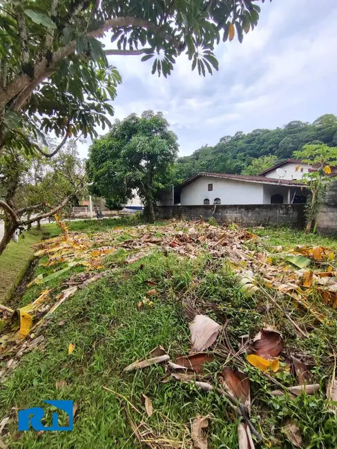 Foto 2 de Terreno / Lote à venda, 253m2 em Massaguaçu, Caraguatatuba - SP