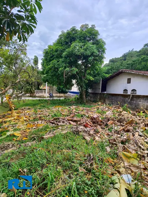 Foto 1 de Terreno / Lote à venda, 253m2 em Massaguaçu, Caraguatatuba - SP