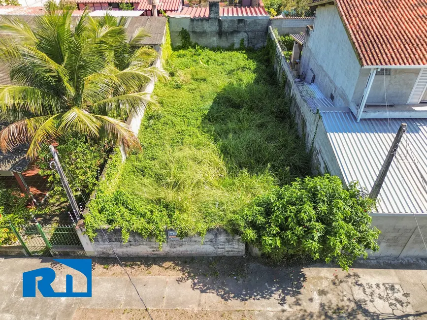 Foto 1 de Terreno / Lote à venda, 250m2 em Caraguatatuba - SP