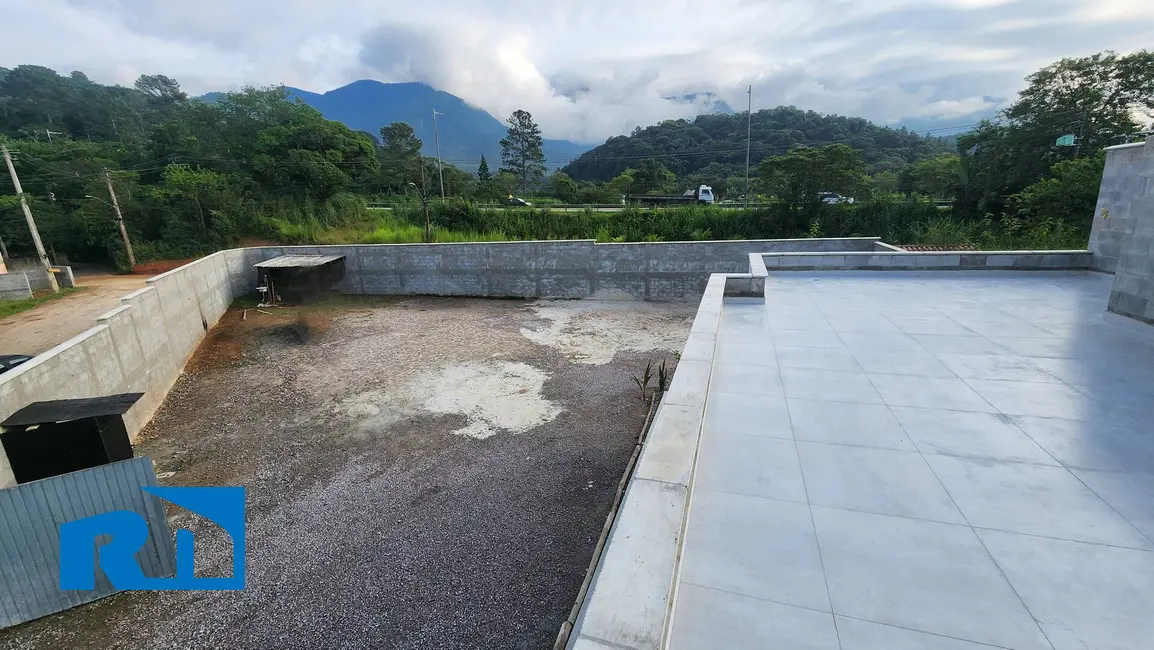 Foto 1 de Casa com 2 quartos à venda, 650m2 em Capricórnio III, Caraguatatuba - SP