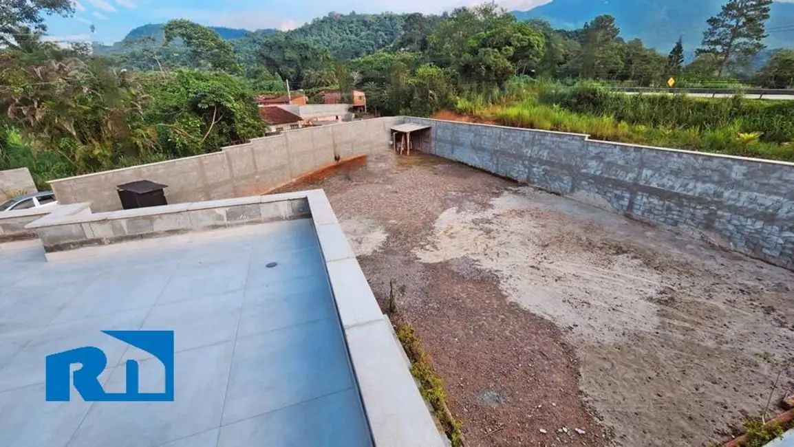 Foto 2 de Casa com 2 quartos à venda, 650m2 em Capricórnio III, Caraguatatuba - SP