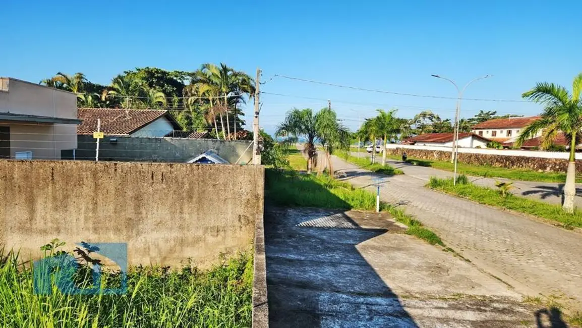 Foto 4 de Terreno / Lote à venda, 500m2 em Praia das Palmeiras, Caraguatatuba - SP