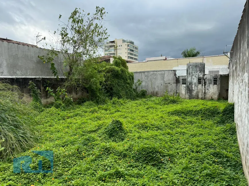 Foto 1 de Terreno / Lote à venda, 271m2 em Indaiá, Caraguatatuba - SP