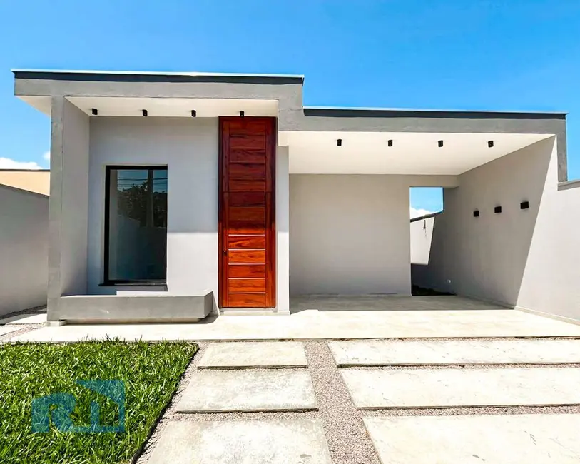 Foto 2 de Casa com 3 quartos à venda, 250m2 em Massaguaçu, Caraguatatuba - SP