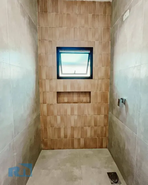 Foto 8 de Casa com 3 quartos à venda, 250m2 em Massaguaçu, Caraguatatuba - SP