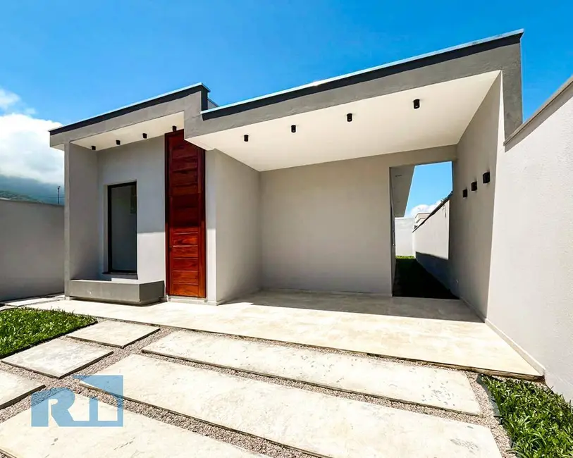 Foto 1 de Casa com 3 quartos à venda, 250m2 em Massaguaçu, Caraguatatuba - SP