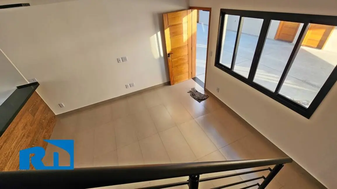 Casa com 2 quartos à venda, 88m2 em Caraguatatuba - SP - imagem 2 Foto 2 de Casa com 2 quartos à venda, 88m2 em Caraguatatuba - SP