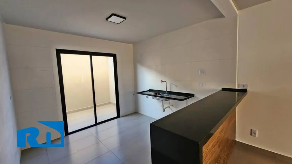 Casa com 2 quartos à venda, 88m2 em Caraguatatuba - SP - imagem 4 Foto 4 de Casa com 2 quartos à venda, 88m2 em Caraguatatuba - SP