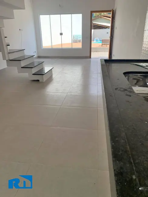 Foto 6 de Casa com 2 quartos à venda, 80m2 em Massaguaçu, Caraguatatuba - SP