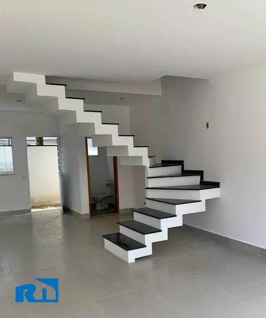 Foto 9 de Casa com 2 quartos à venda, 80m2 em Massaguaçu, Caraguatatuba - SP