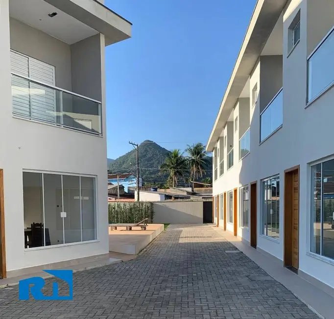 Foto 4 de Casa com 2 quartos à venda, 80m2 em Massaguaçu, Caraguatatuba - SP