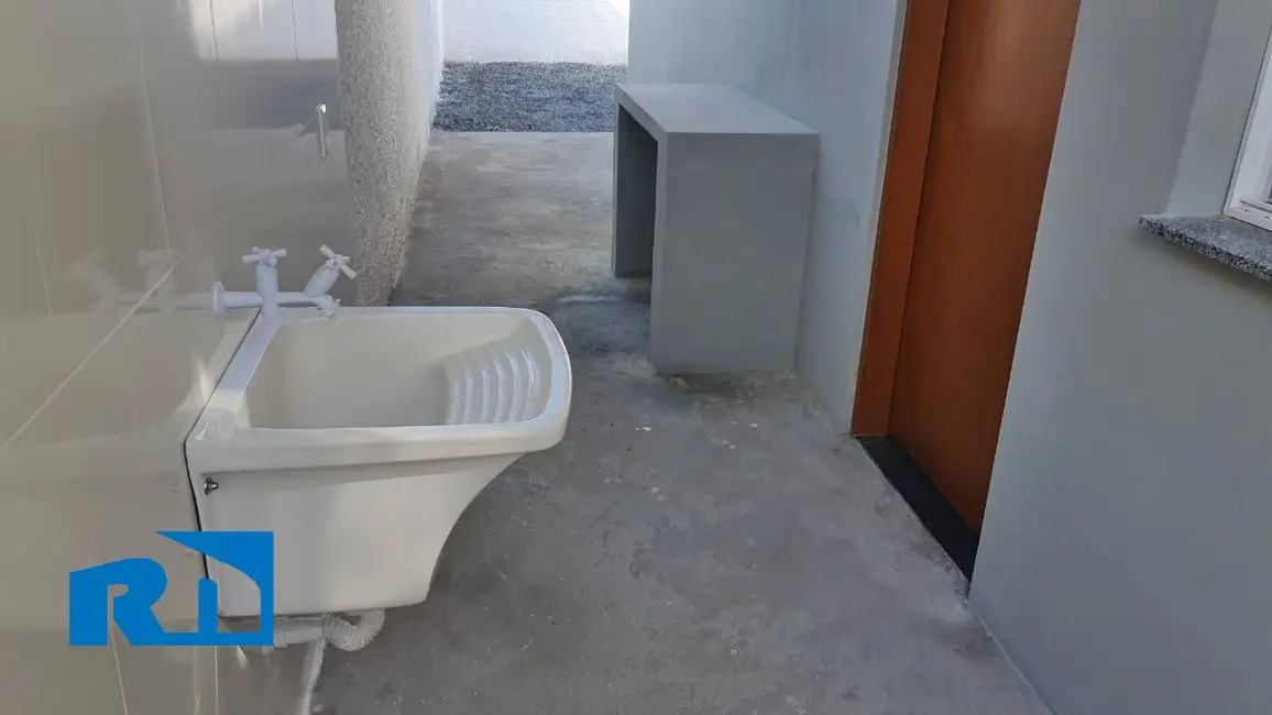 Foto 9 de Casa com 2 quartos à venda, 156m2 em Caraguatatuba - SP