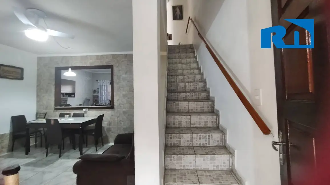 Foto 8 de Casa com 2 quartos à venda, 102m2 em Prainha, Caraguatatuba - SP