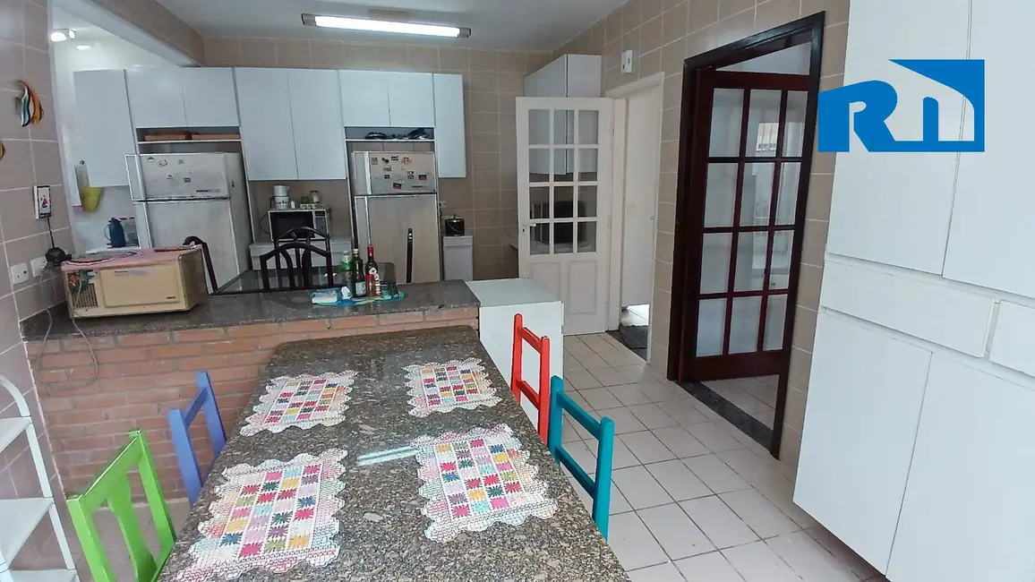 Casa com 4 quartos à venda, 313m2 em Martim de Sá, Caraguatatuba - SP - imagem 6 Foto 6 de Casa com 4 quartos à venda, 313m2 em Martim de Sá, Caraguatatuba - SP