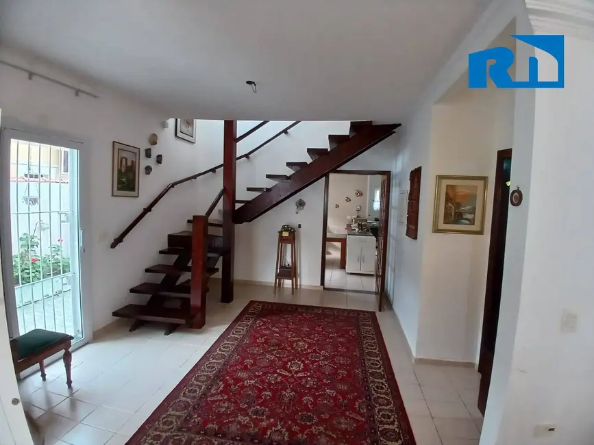 Casa com 4 quartos à venda, 313m2 em Martim de Sá, Caraguatatuba - SP - imagem 4 Foto 4 de Casa com 4 quartos à venda, 313m2 em Martim de Sá, Caraguatatuba - SP