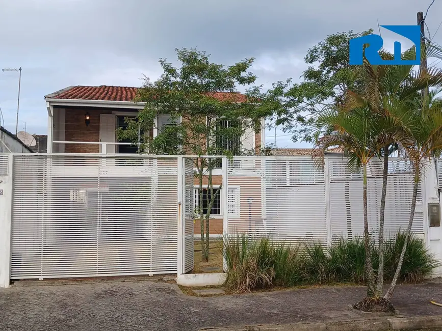 Foto 1 de Casa com 4 quartos à venda, 313m2 em Martim de Sá, Caraguatatuba - SP