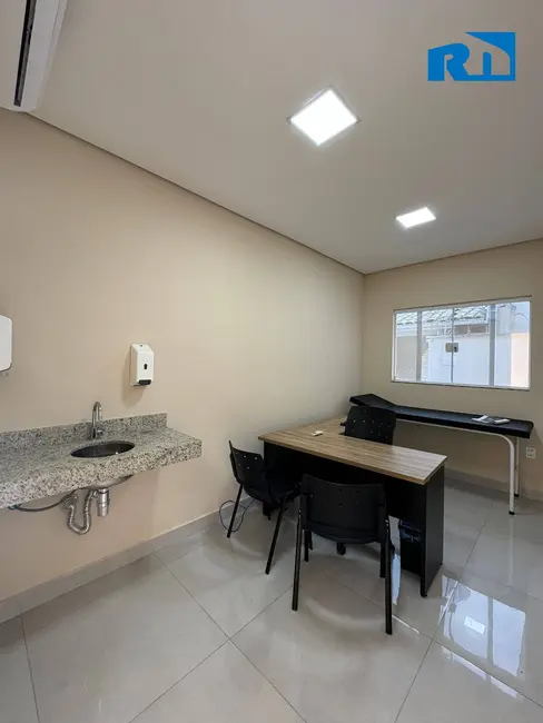 Sala Comercial para alugar, 255m2 em Indaiá, Caraguatatuba - SP - imagem 8 Foto 8 de Sala Comercial para alugar, 255m2 em Indaiá, Caraguatatuba - SP