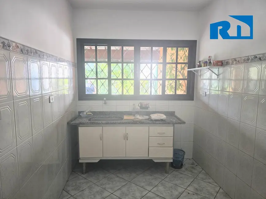 Foto 5 de Casa com 3 quartos à venda, 213m2 em Indaiá, Caraguatatuba - SP