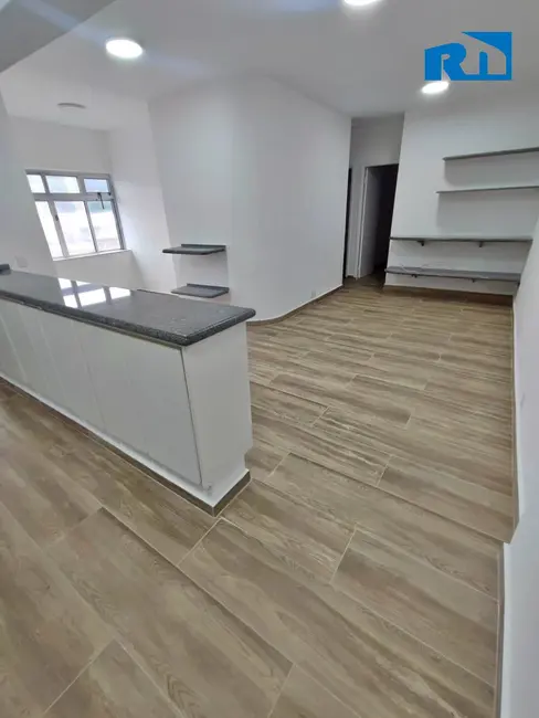 Foto 3 de Apartamento com 3 quartos à venda, 70m2 em Centro, Caraguatatuba - SP