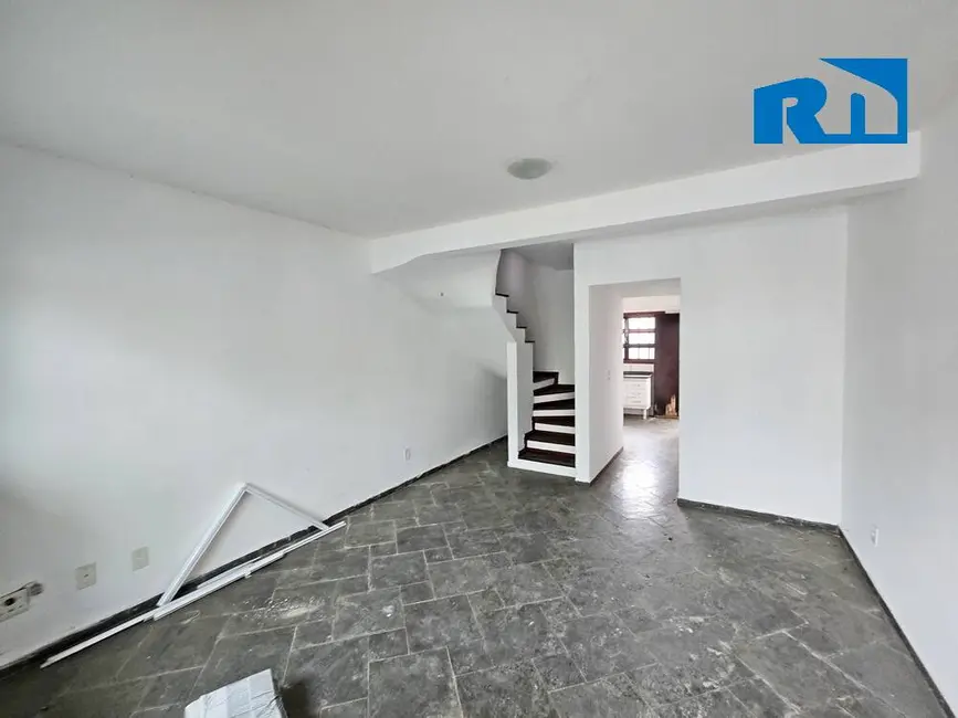 Foto 4 de Casa com 2 quartos à venda, 96m2 em Indaiá, Caraguatatuba - SP